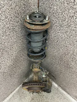 Ensemble de suspension avant gauche Suzuki Grand Vitara 2.0 16V OEM