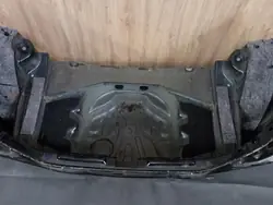 MERCEDES SLK R171 PAS TYŁ TYLNY WANNA 197U - Usado