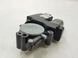 Mitsubishi Outlander 2007 taklucka motor OEM 8331004050