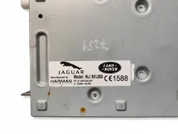 Radio Jaguar XE 2016 OEM GX5318K812BF - Usado