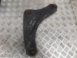2011 Nissan Juke Suspension Arm 1500 diesel OEM AM-532599