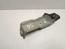 Höger stänkskärmsfäste OEM 7418218 BMW X6 G06
