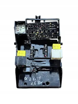 BSI-modulilaatikko OEM 7703397911 Renault Megane I