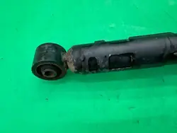 Etuvasen Jousitus OEM 48520-30301 Lexus GS III