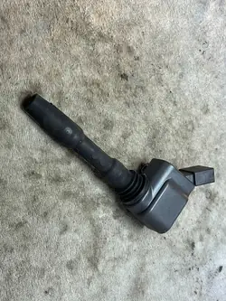 Sytytyspuola Audi A7 C7 Macan 2.0 TFSI 06H905110G