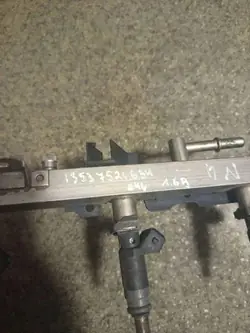BMW 3 Compact E46 inspuitrail OEM 13537521634