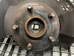 Pivot Gauche Avant OEM LORK-32-135653 Toyota Corolla