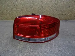 AUDI A3 8P 3D 03-07 Luz Trasera Derecha 8P0945096A