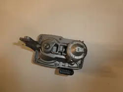 Käytetty pakoventtiili OEM 3Q0253691F VW:lle