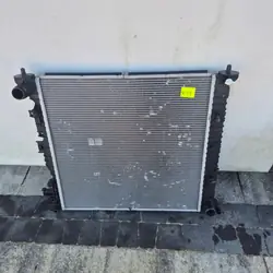 Radiateur d'occasion OEM HY11125DBA1 pour Hyundai Tucson