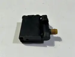 Soupape de ventilation réservoir OEM 45641324 Corvette C6
