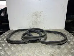 Türdichtung OEM FOB21764 für Peugeot 5008 II 2020