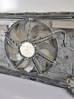 TSI Kühler-Set OEM 5Q0121251EM - Gebraucht