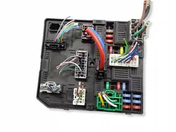 Caja de fusibles Nissan Qashqai II OEM 284B74BA0A