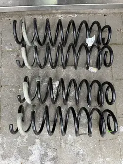 Taka-akselin jouset OEM 68413672AA Jeep Wrangler JL:lle