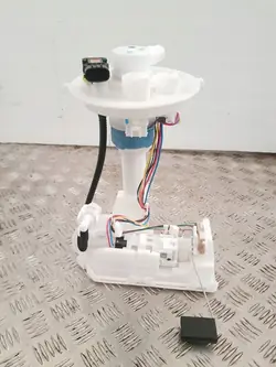 Polttoainepumppu TOYOTA RAV 4 V (XA50) 2.5L hybrid