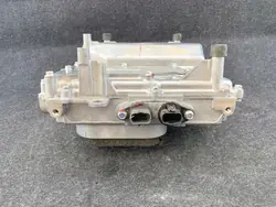 Mitsubishi OEM 9410A098 Spanningsomzetter - Gebruikt
