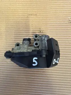 Audi A6 S6 C7 3.0L Sammleraktuator