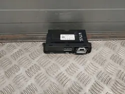 Tesla Model S -osat OEM 100761800C - Käytetty