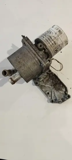 Refroidisseur d'huile Ford OEM HG9Q-6B624-BA