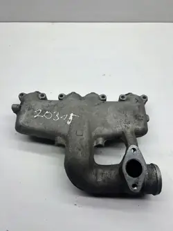 Colector de admisión VW OEM 028129713K Passat B5 1.9L