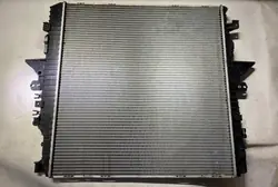 Radiador Land Rover PCC500040 para Discovery 3 L319