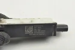 VW Tiguan III obturador motor OEM 5QS965501E