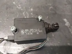 Actionneur de verrou de coffre BMW 5 E39 Sedan OEM 8377569