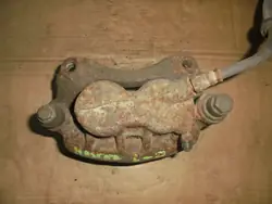 Renault Master II etujarruvasara vasen OEM Y01419