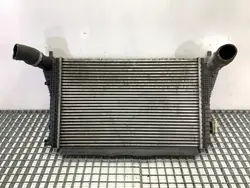 Intercooler OEM 3C0145805AM voor VW Passat B7 2.0