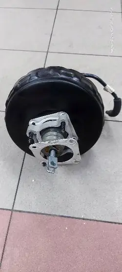 Servo de frein Ford OE DV612B195YB - Occasion