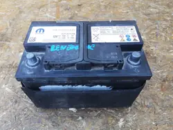 Batterie Jeep Renegade 12V 760A OEM 52102538