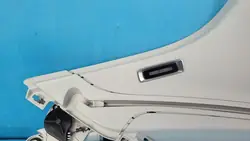 Cubierta Pilar D Izquierdo Mercedes W206 OEM A2066901502