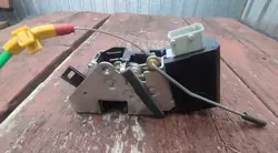 BMW 5 E39 95-00 Höger Bakdörrslås