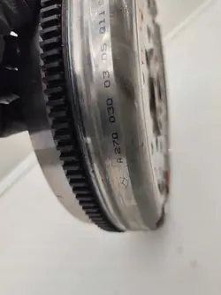 MERCEDES W176 W117 Volant Bi-Masse A2700300305