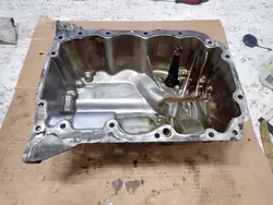 Carter d'huile Mini OE d'occasion OEM 11138590017