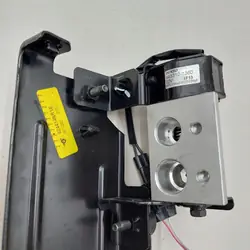 Nissan Leaf II A/C laajennusventtiili OEM 443310160