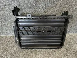 OEM 9838100980 Store de Direction d'Air Peugeot 208 II
