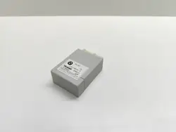 Módulo de porta-malas BMW OEM 7188110 para E60/E61