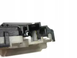 Serrure trappe à carburant Lexus IS III OEM AMD174745 - Occasion