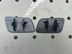 Tapón izquierdo lavaparabrisas Volvo XC60 II OEM 32234936