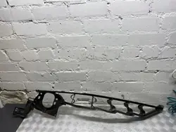 Voorste linker spatbordbevestiging OEM 7157989 BMW X6