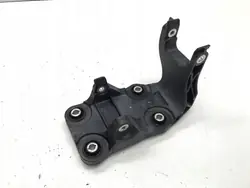 AC-kompressorfäste Ford Mustang Mach-E OEM LJ9H-19F669-AE