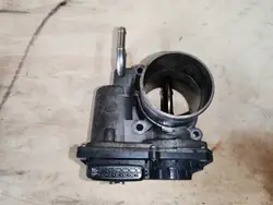 Corps de papillon OEM 26100-0R020 pour Toyota RAV-4 2.0 D4D