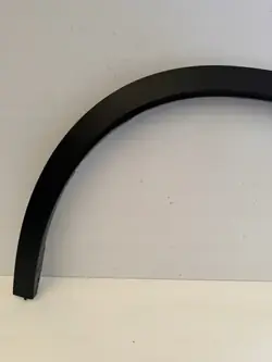 BMW X1 U11 Etu oikea lokasuoja OEM 9883562