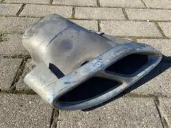 Embout d'échappement Mercedes-Benz OEM A0004900627 Occasion