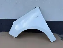 Vänster framskärm Renault Scenic III 2013-2016 OEM