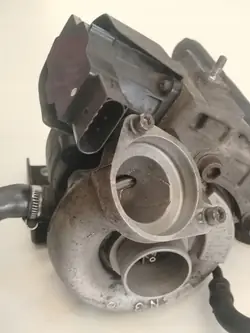 TURBINA BMW Serie 1 E87 120d E90 E91 320d 2.0d OEM