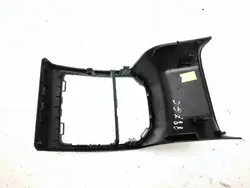 Cupra Formentor mittkonsoltrim OEM 5FA864298C