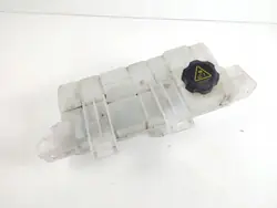 Tesla Model S 2017 Jäähdytysnesteastia OEM 103612400C